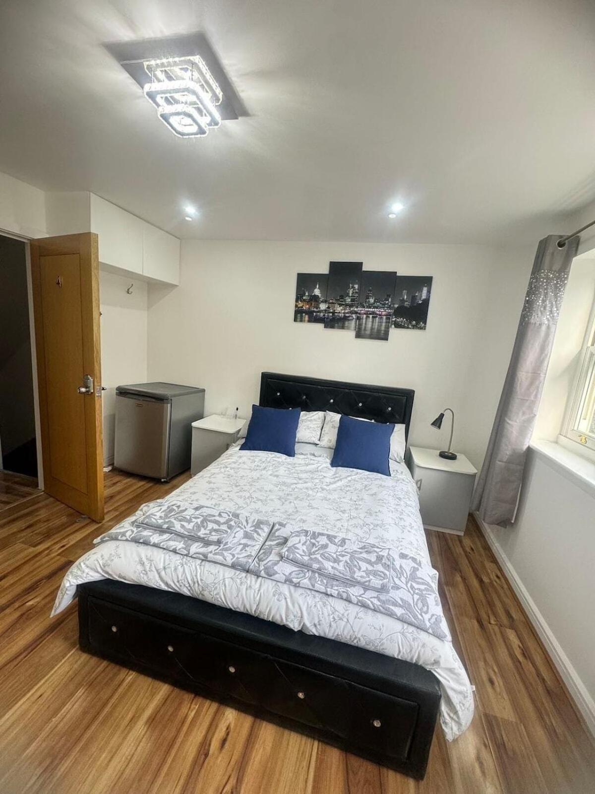 Tina Guest House Лондон Экстерьер фото